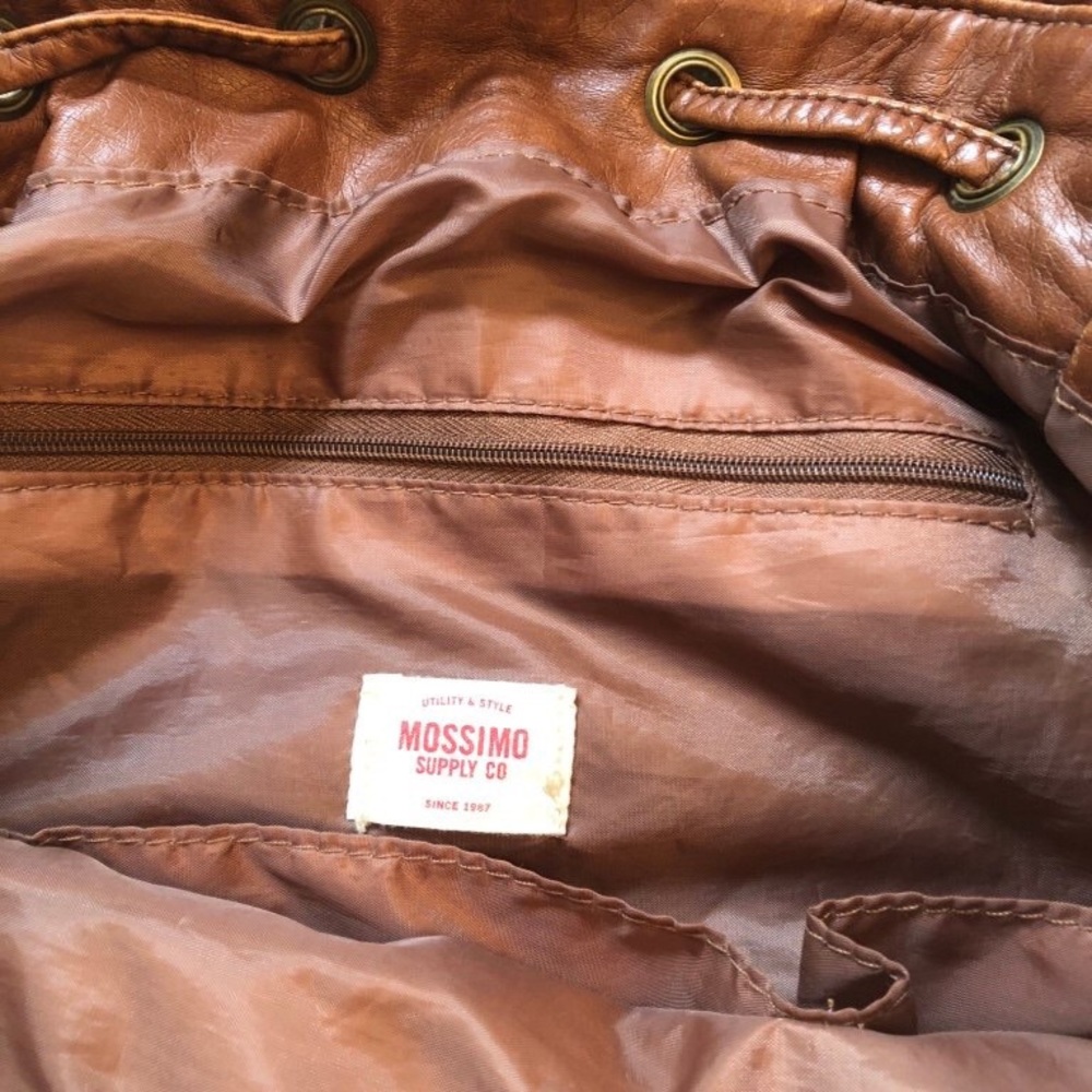 Mossimo pattern backpack - Picture 2 of 3